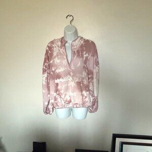 Pre-Loved Olive & Oak XL pink and white tie dye pullover hoodie
